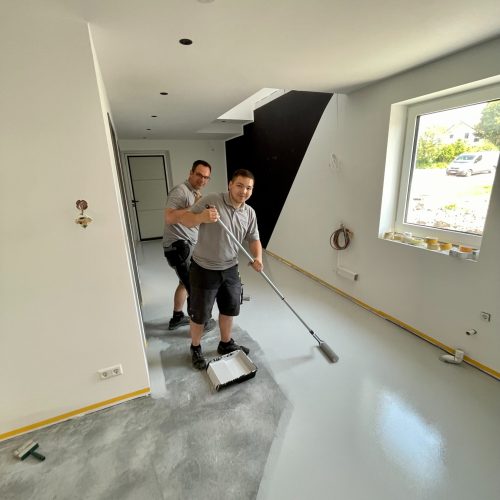 Markus Mack Heizung Sanitär aus Michelbach - Mitarbeiter bei der Arbeit-08