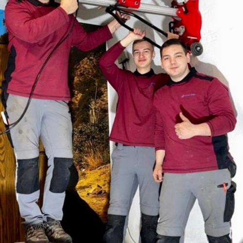 Markus Mack Heizung Sanitär aus Michelbach - Mitarbeiter bei der Arbeit-12