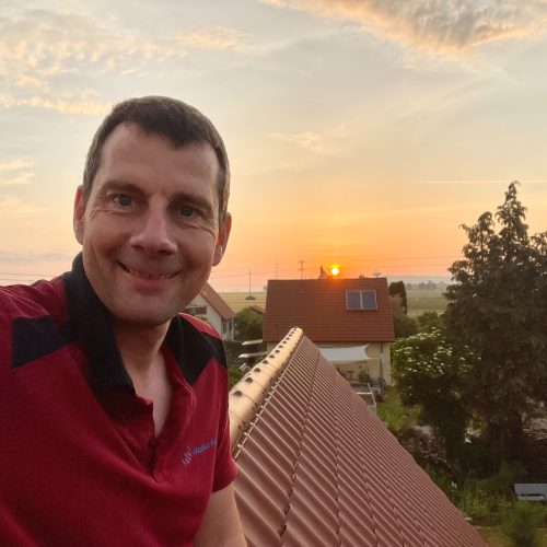 Markus Mack Heizung Sanitär aus Michelbach - Mitarbeiter bei der Arbeit-22