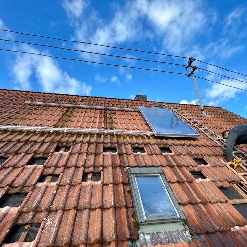 Markus Mack Heizung Sanitär aus Michelbach - Mitarbeiter bei der Arbeit-39